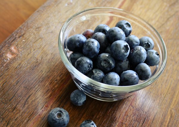 Some fresh blueberries in a glass pot Blueberries