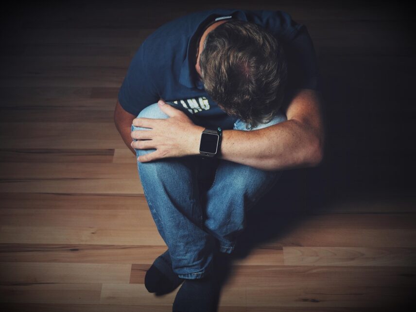 A man struggling with depression. The weight isn’t always visible, but it’s always there. Pic by HolgersFotografie A depress man